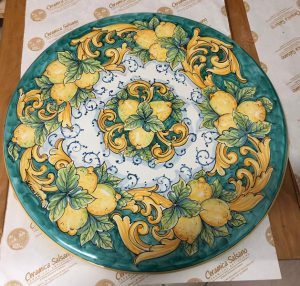 tavolo in ceramica cm60 decoro limoni e barocco
